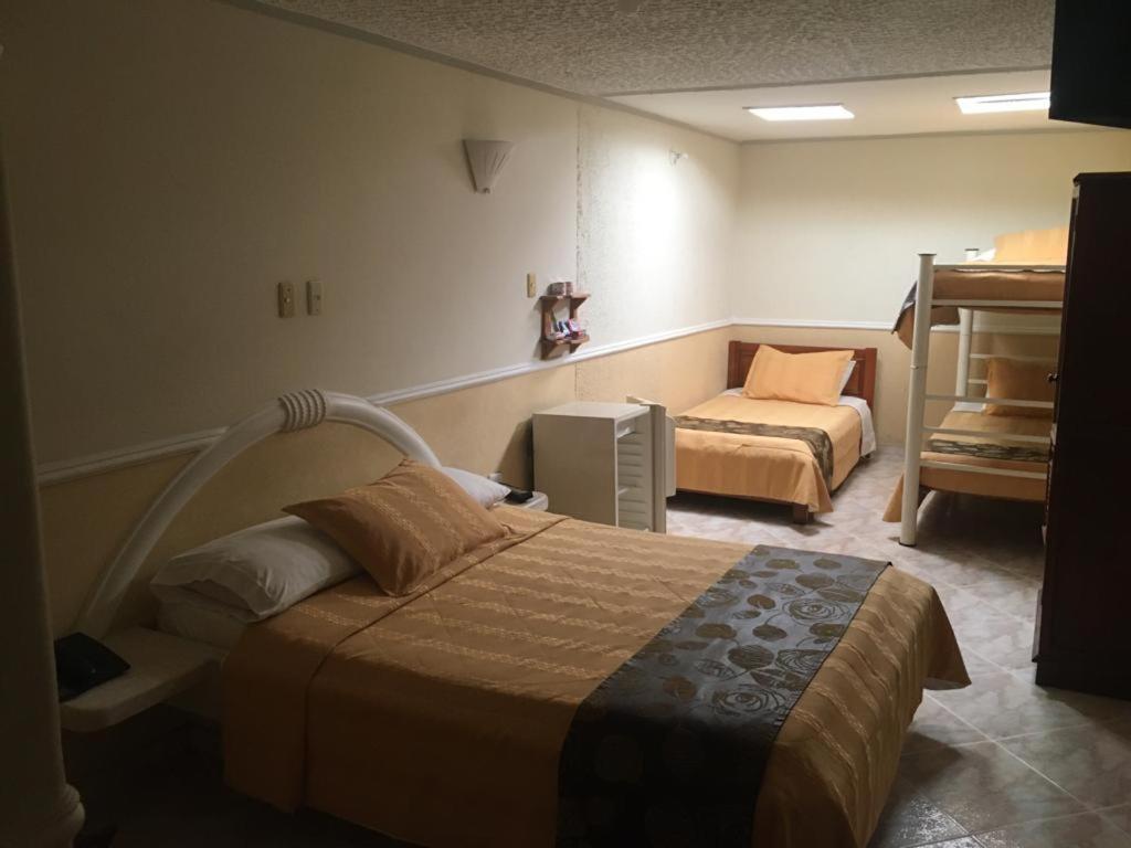 Hotel San Nicolas Букараманга Экстерьер фото